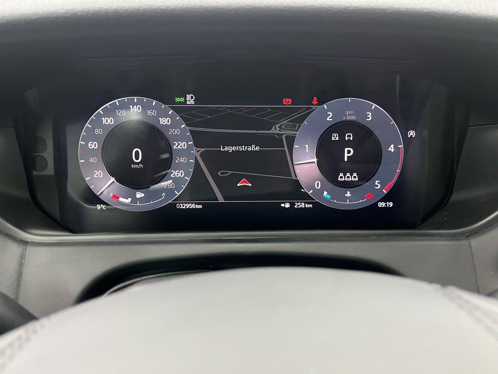 Range Rover Velar D300 Dynamic HSE - Samsaru's Car Outlet