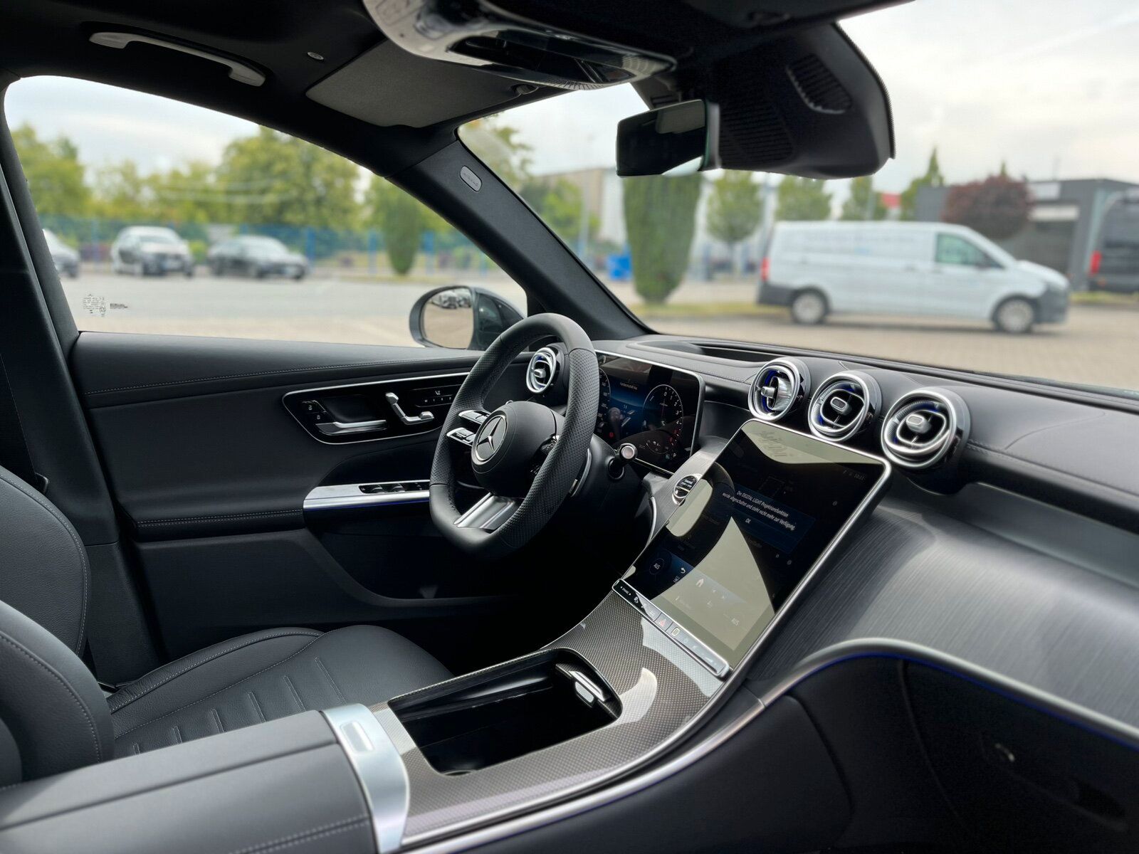 Mercedes-Benz GLC 300 de 4M AMG+Night+AHK+Pano+DigiLight+Distr