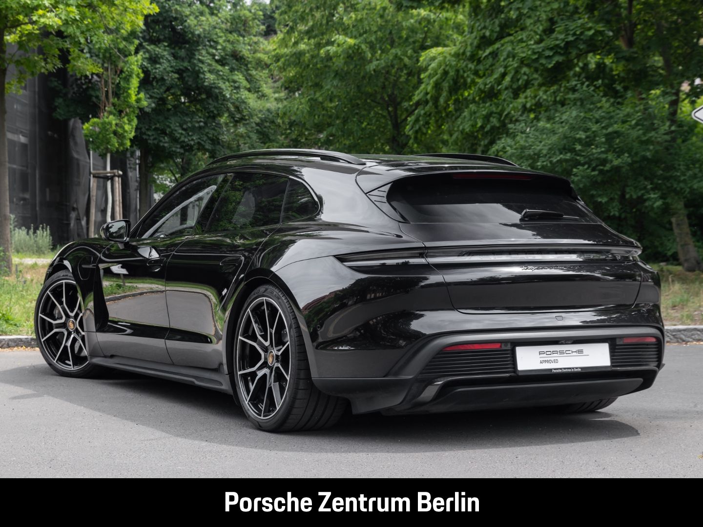 Porsche Taycan Turbo S Sport Turismo BOSE LED-Matrix