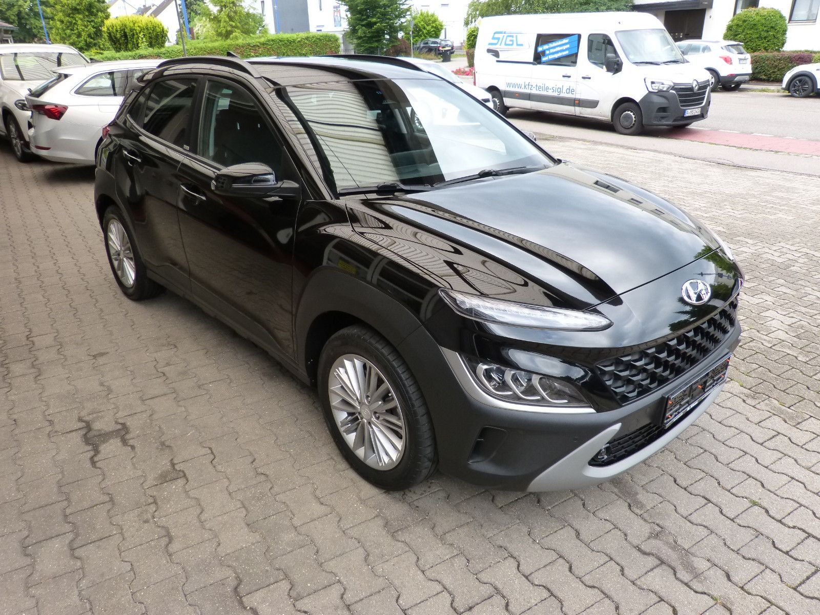 Hyundai Kona - Samsaru's Car Outlet