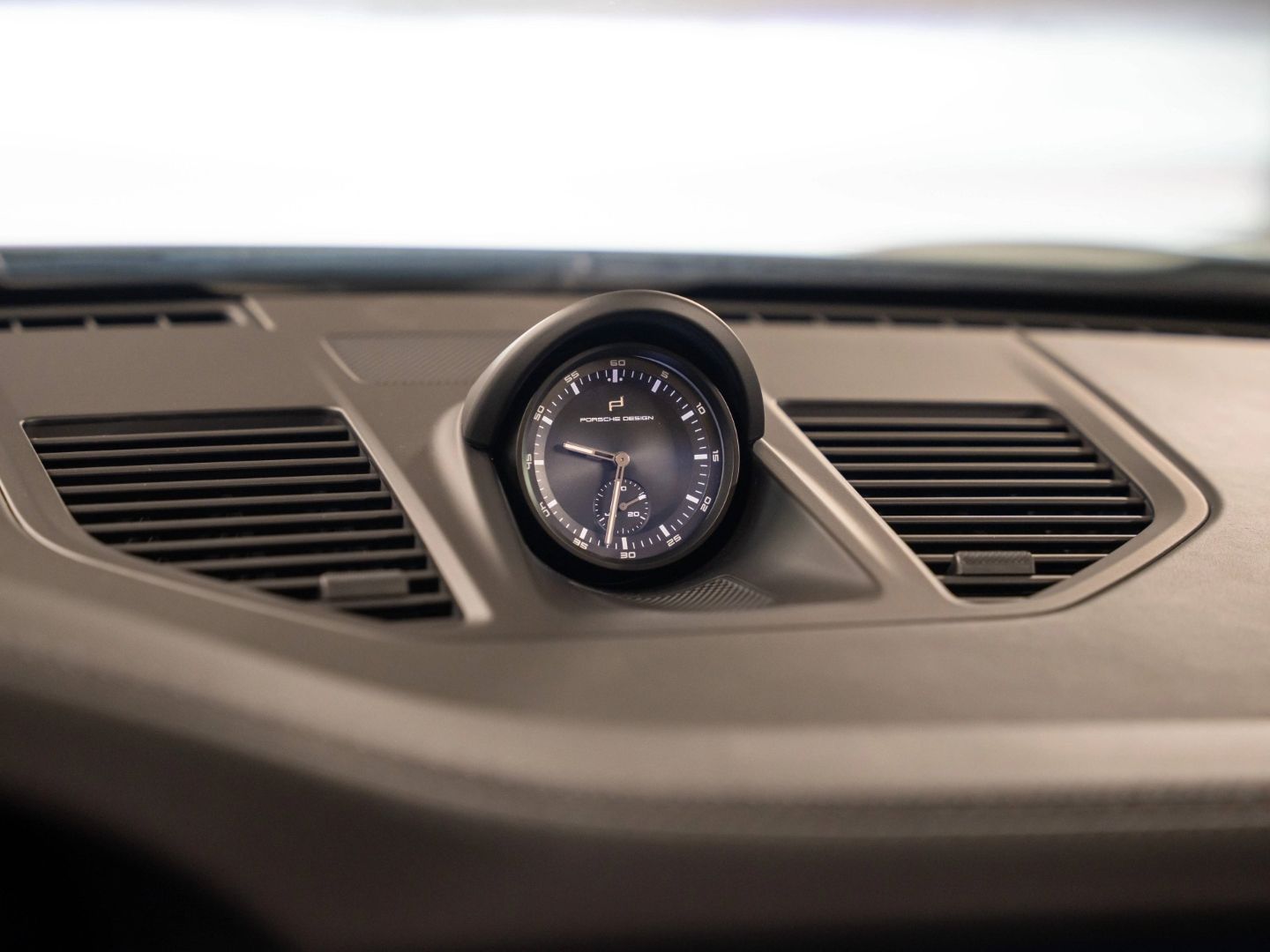 Porsche 992 Targa 4 GTS InnoDrive Burmester Lift-VA