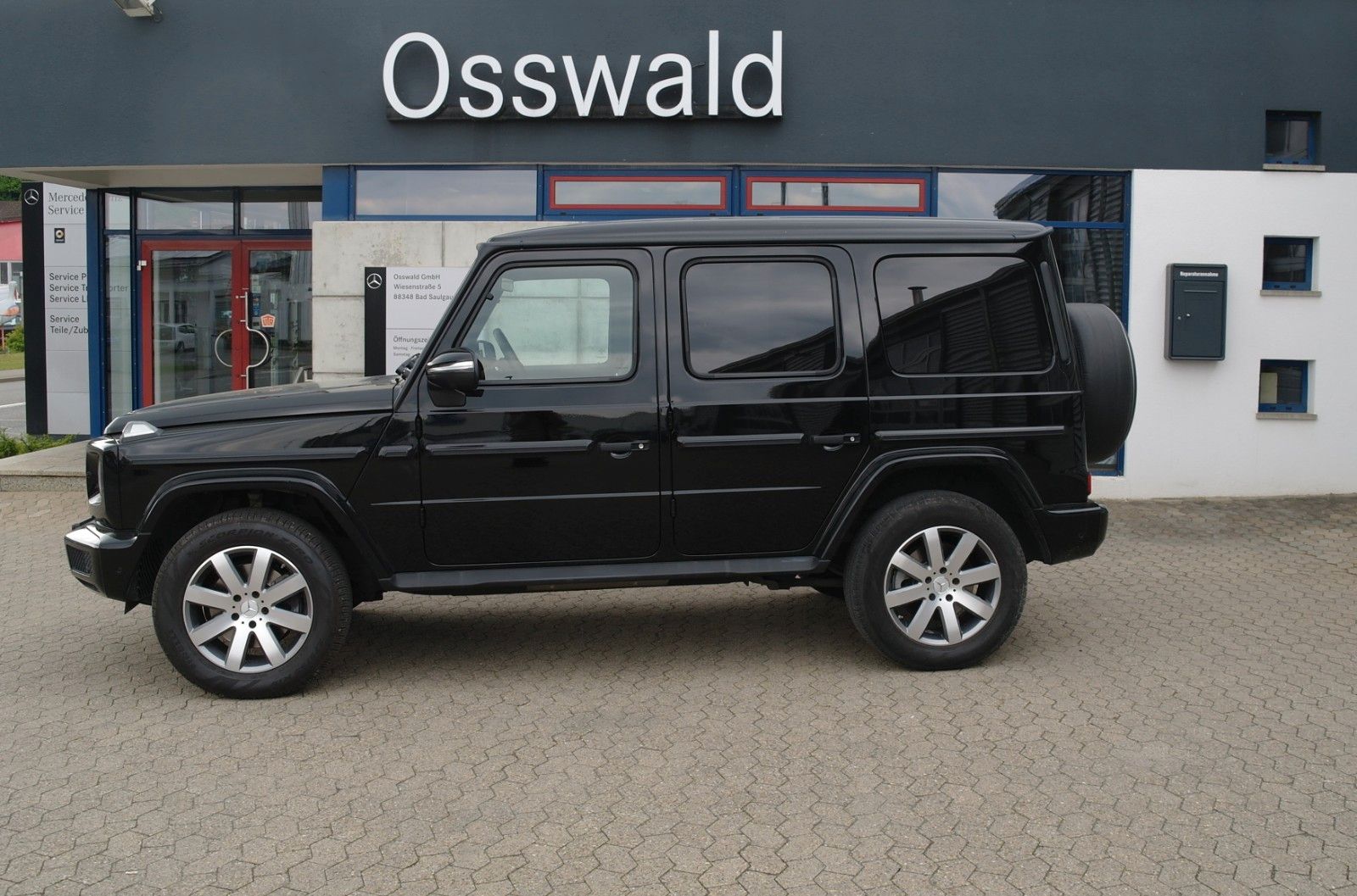 Mercedes-Benz G 350 d - Samsaru's Car Outlet