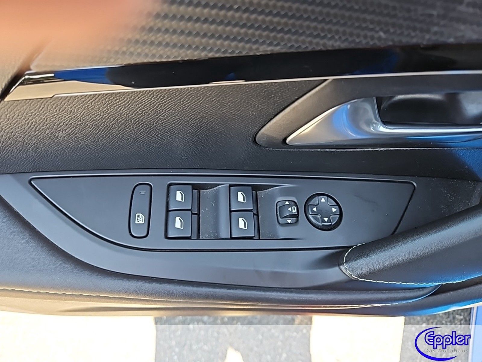Peugeot 208 Elektro GT - Samsaru's Car Outlet