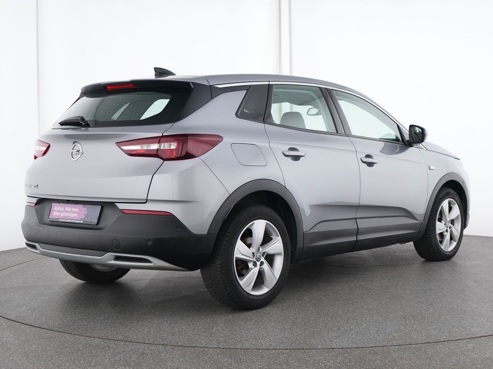Opel Grandland X INNOVATION - Samsaru's Car Outlet