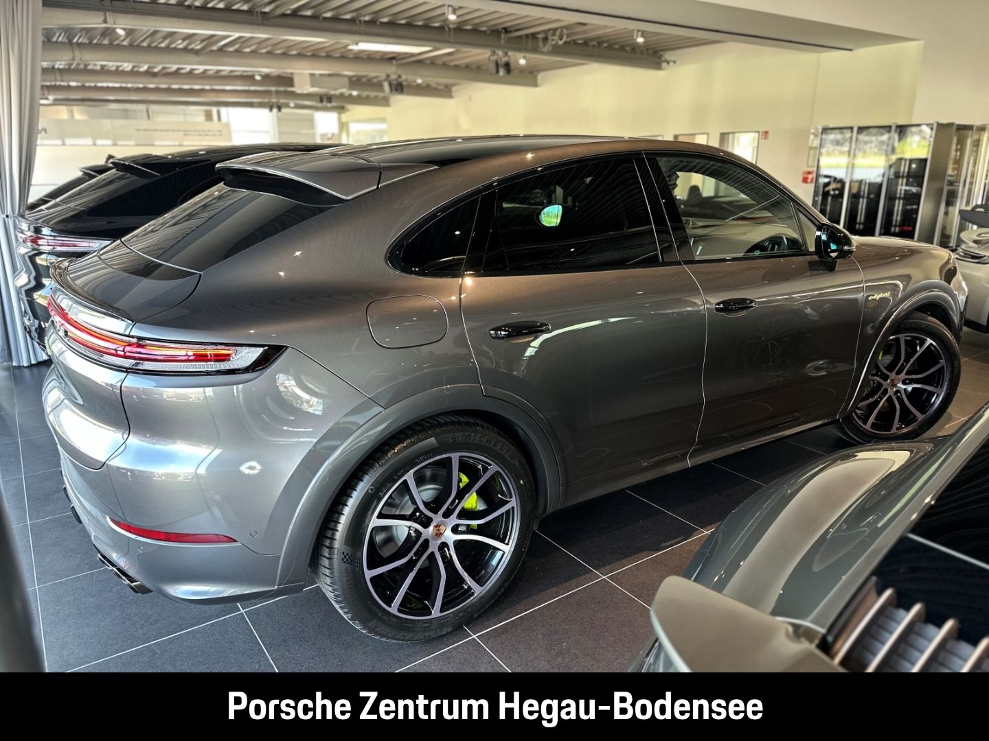 Porsche Cayenne S E-Hybrid Coupe/SportDesign/Panorama/Sp