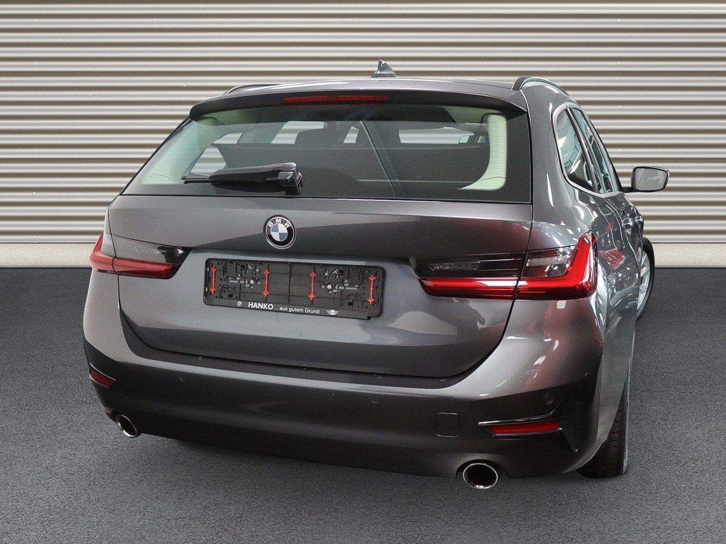 BMW 320d A - Samsaru's Car Outlet