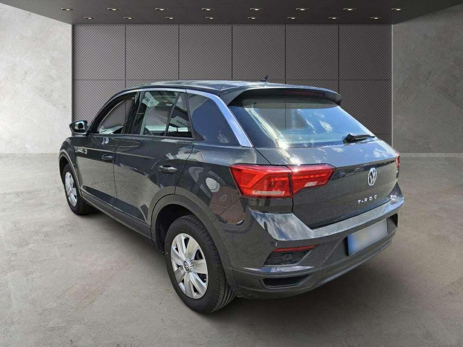 Volkswagen T-Roc 1.0 TSI - Samsaru's Car Outlet