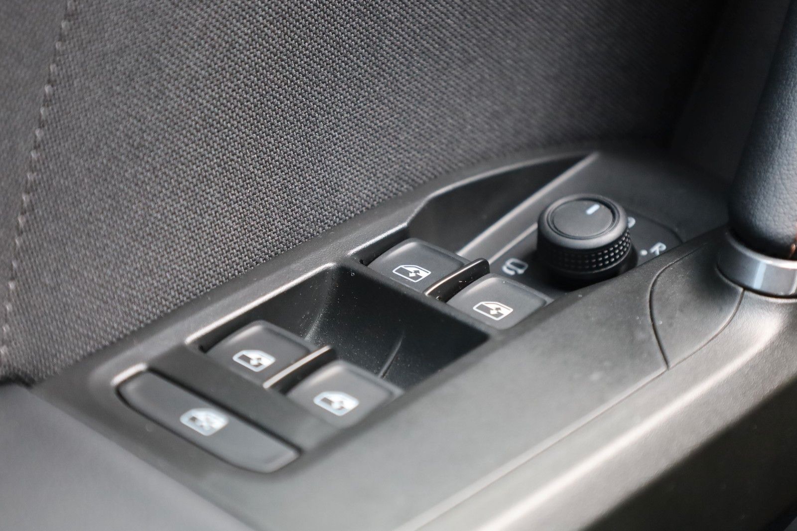 Cupra Formentor 1.5 eTSI - Samsaru's Car Outlet