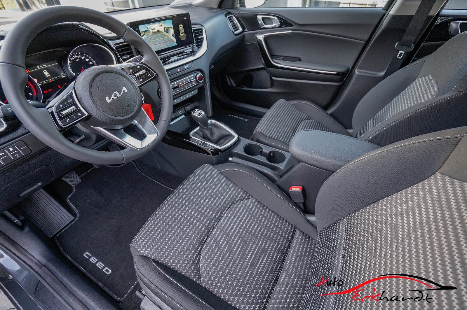 Kia Ceed Vision - Samsaru's Car Outlet
