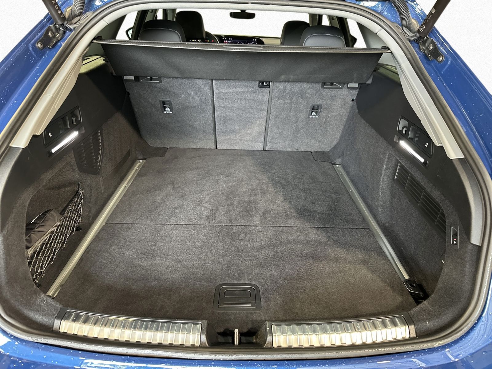 Audi A6 Avant 40 TDI QUATT S LINE MATRIX+AHK+PANO+B&O