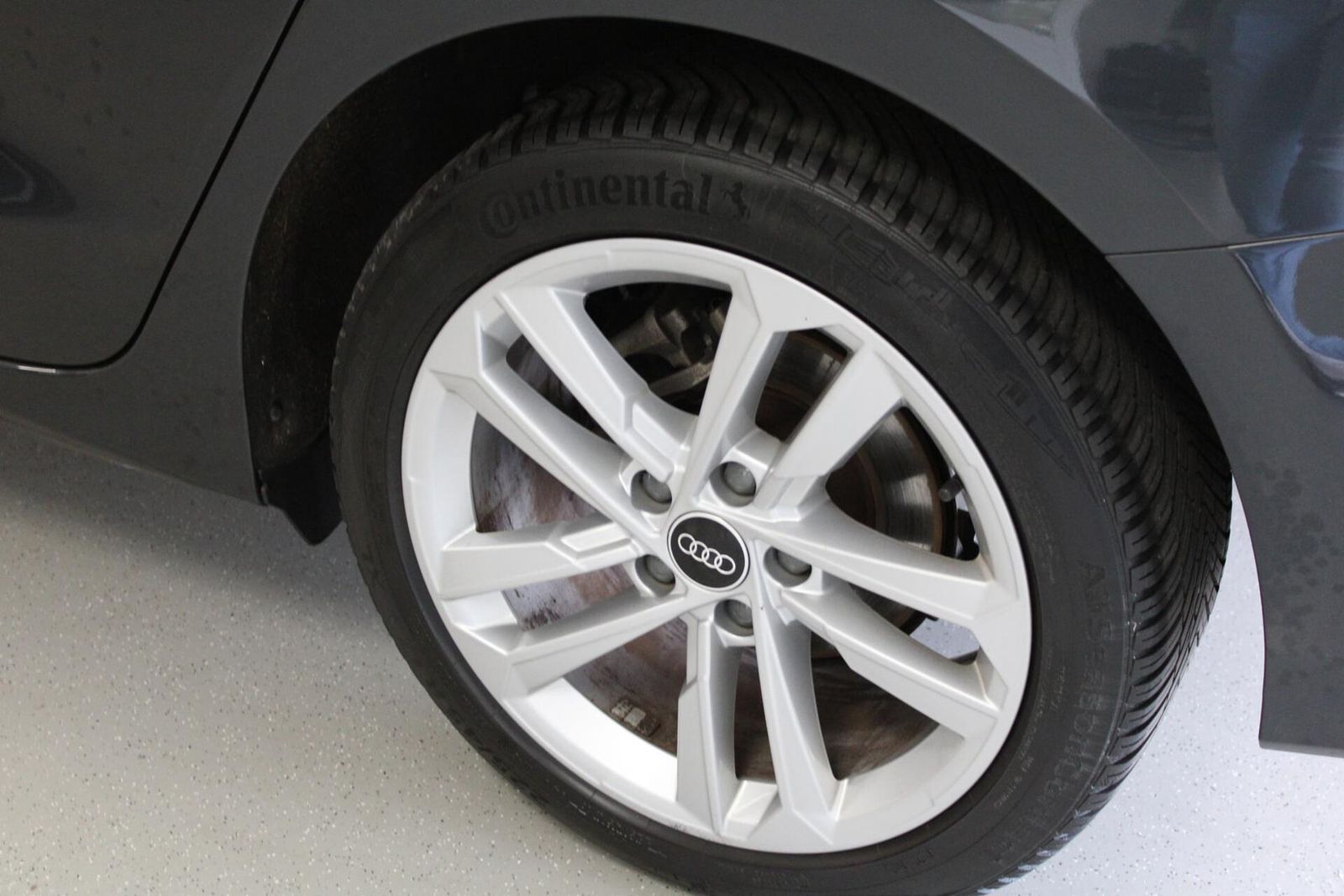 Audi A3 Limousine 30 TFSI Business edition | PANO-DAK