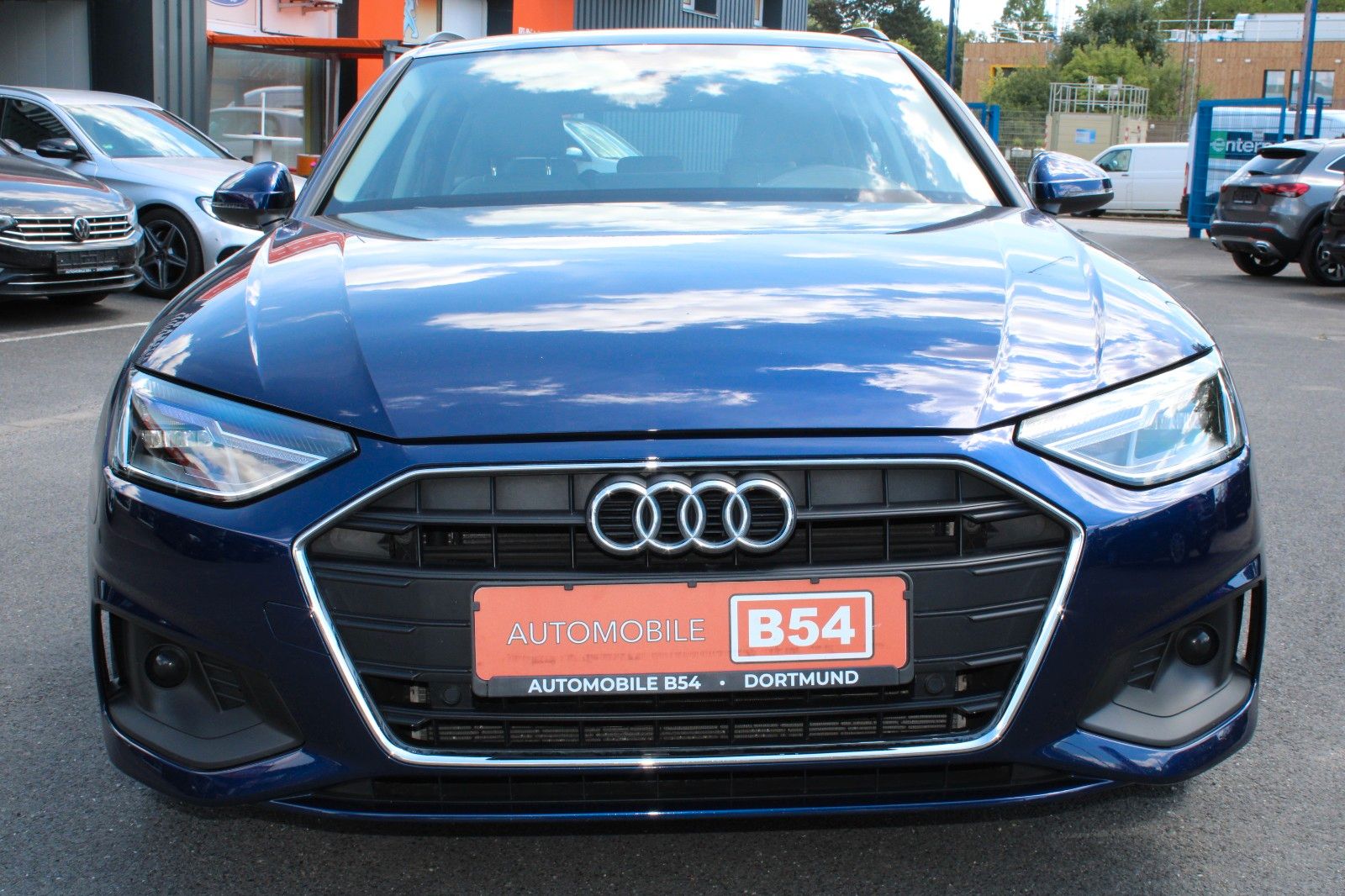 Audi A4 Avant 40 TDI - Samsaru's Car Outlet