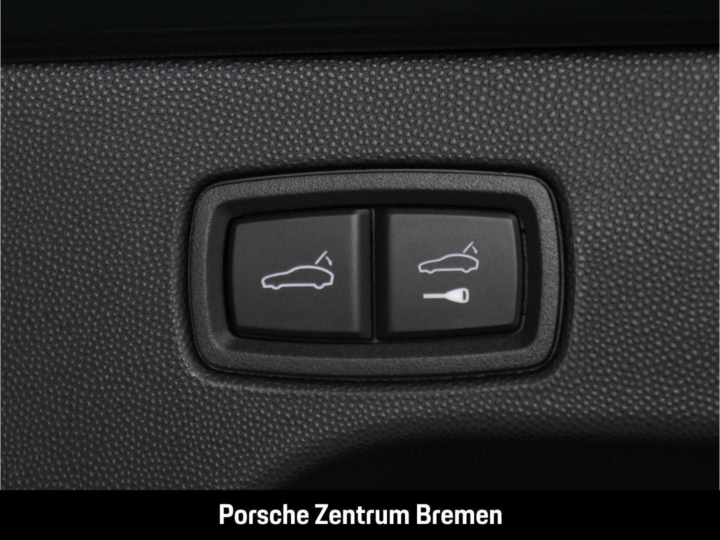 Porsche Macan 4 S Burmester Pano InnoDrive Luftfederung