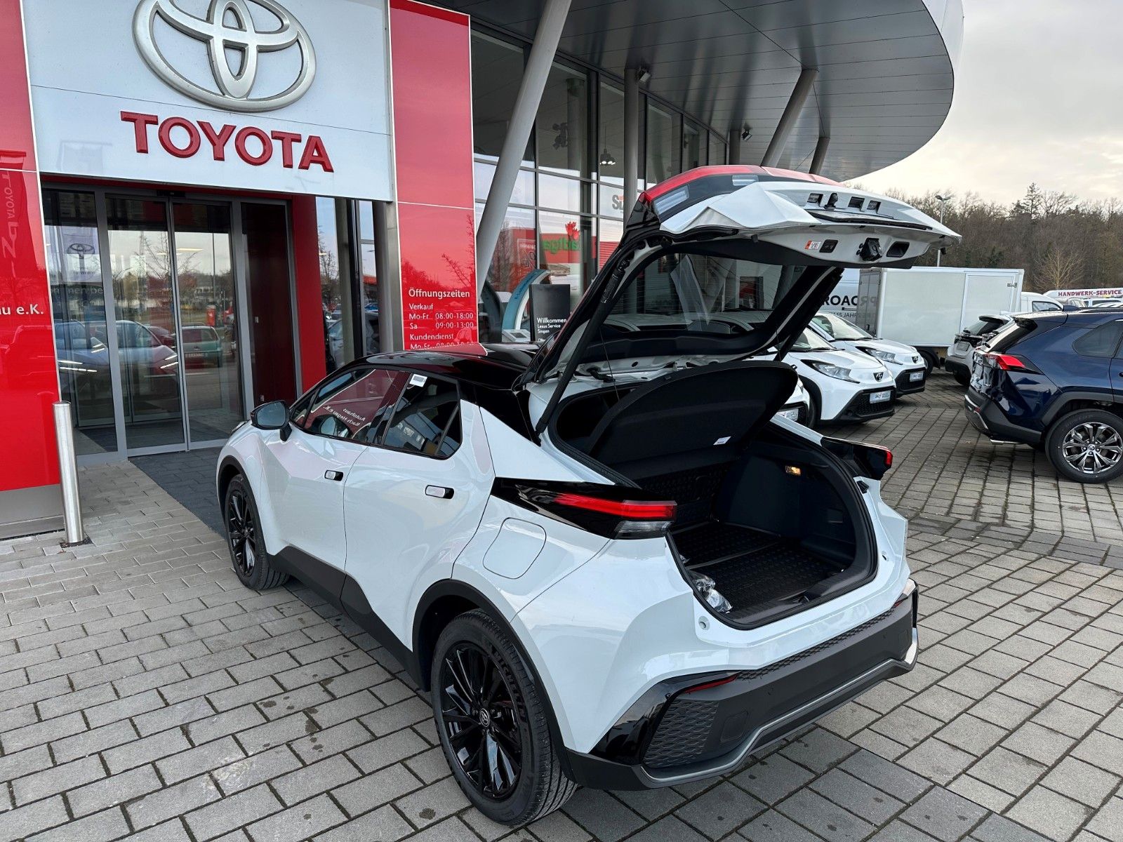 Toyota C-HR Plug-In Hybrid GR Sport, NAVI, MEMORY, LED