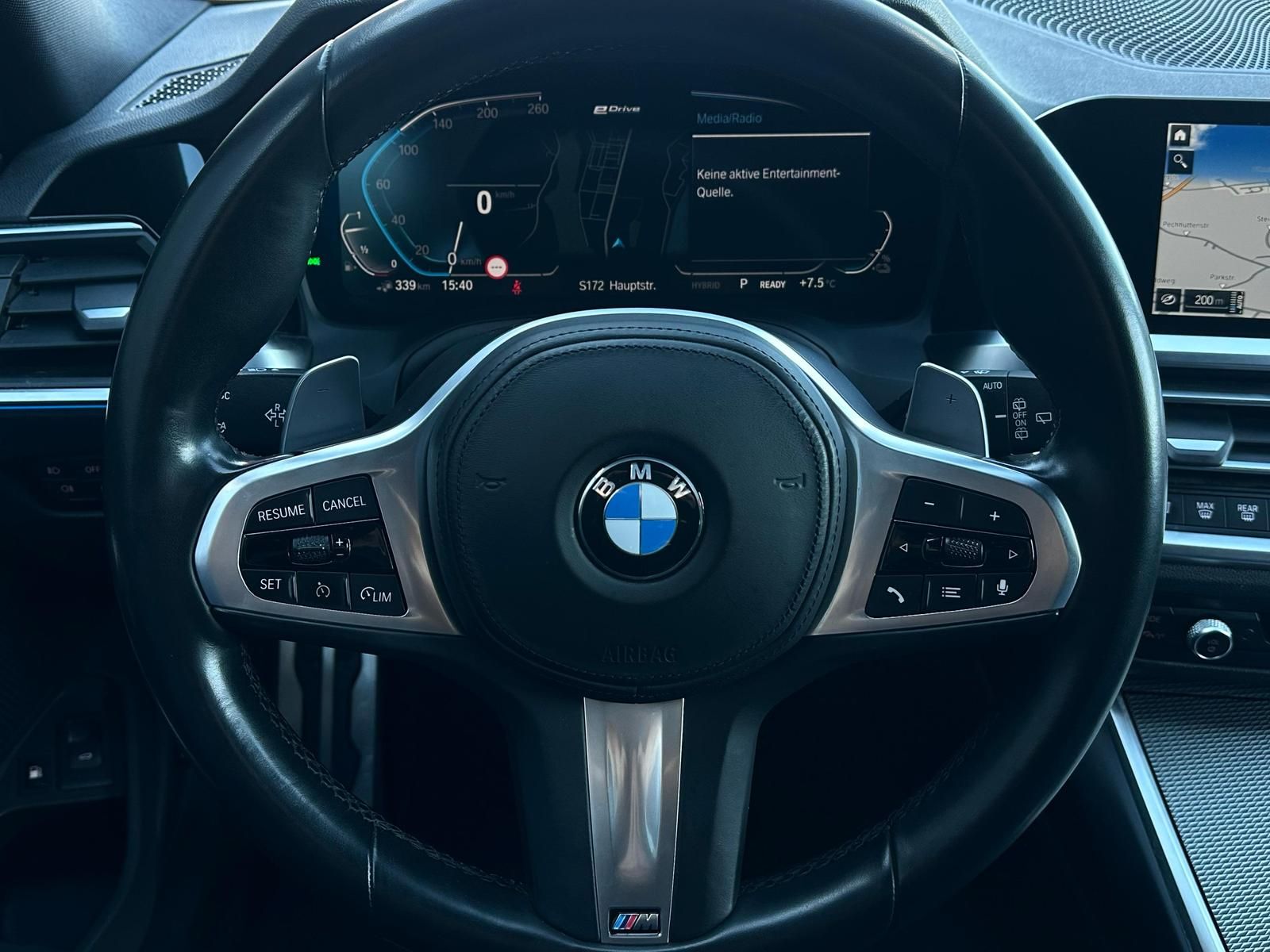 BMW 330e Touring M SPORT PAKET - Samsaru's Car Outlet