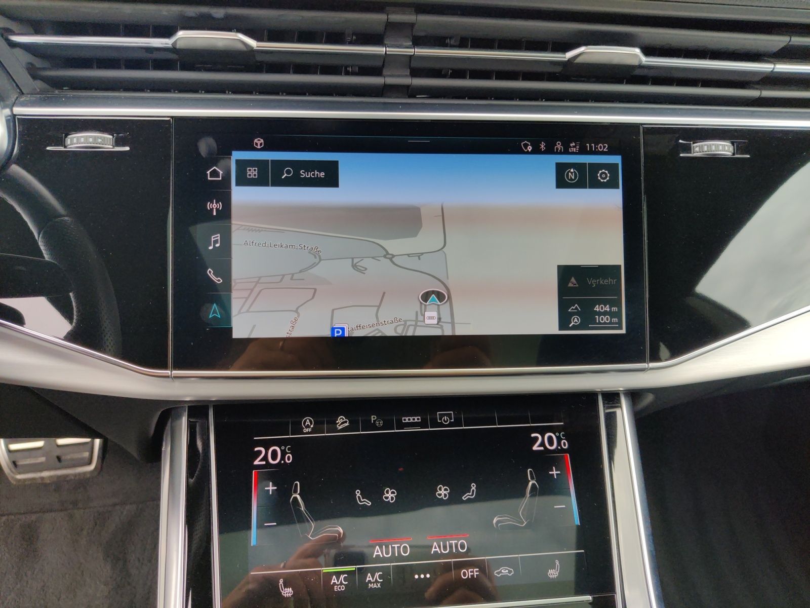 Audi Q8 55 TFSI Tiptr. S-Line 2x, HD Matrix, AHK, Pan