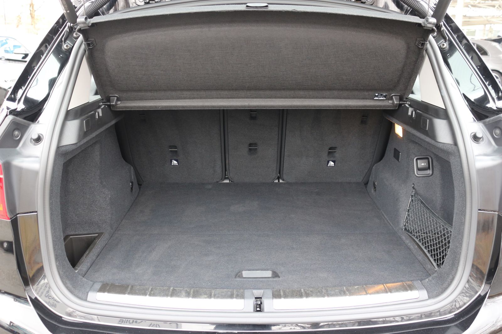 BMW X1 xDrive25e Advantage - Samsaru's Car Outlet