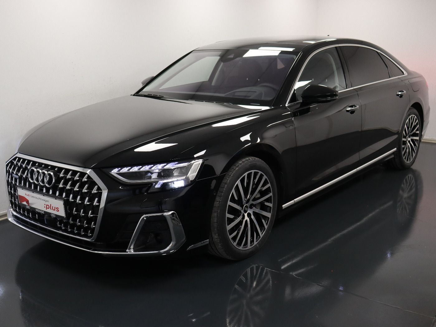 Audi A8 lang 60 TFSI e quattro - Samsaru's Car Outlet