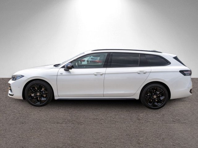 Volkswagen Passat Variant R-Line 2.0TDI 4M DSG PANO HUD AHK