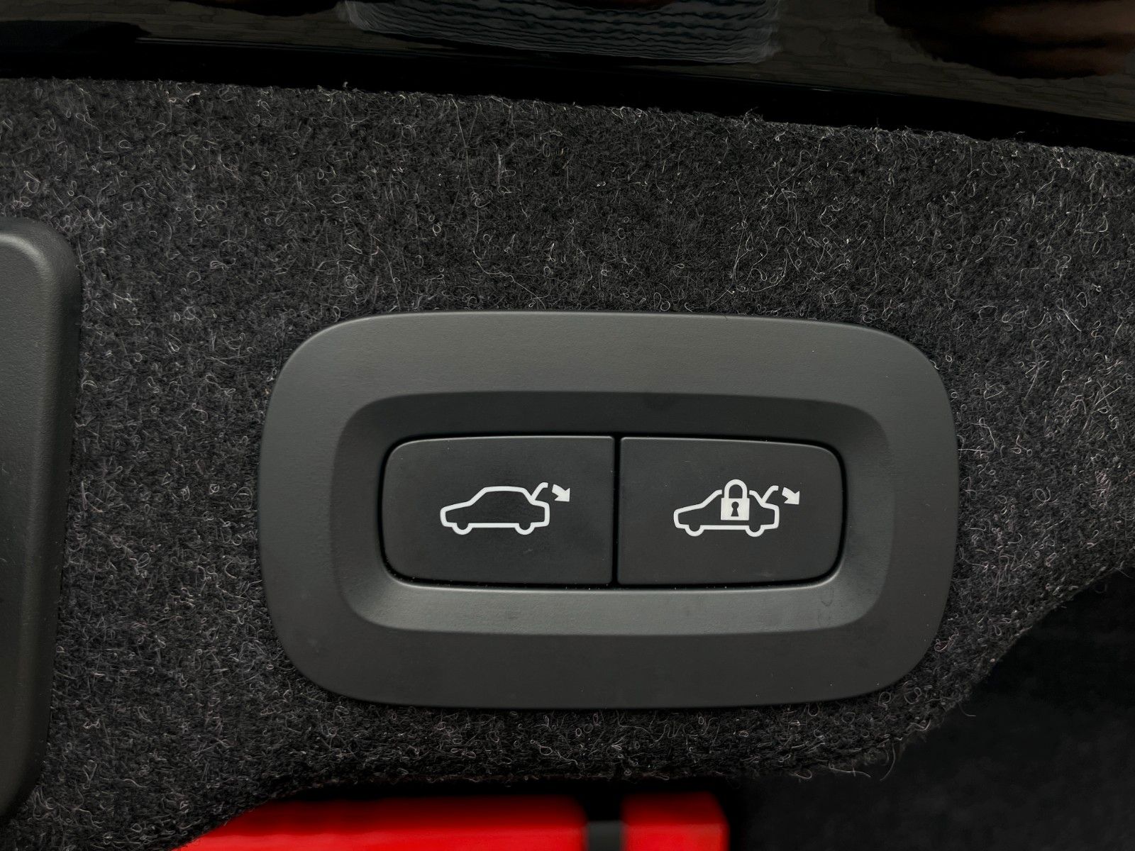 Volvo S90 Lim. Core Recharge Plug-In Hybrid AWD