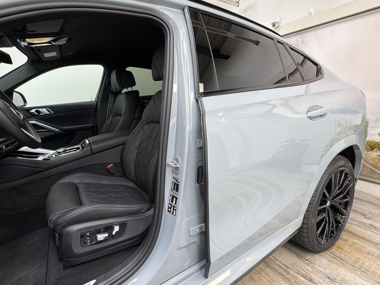 BMW X6 xDrive40d M Sport Pro - Samsaru's Car Outlet