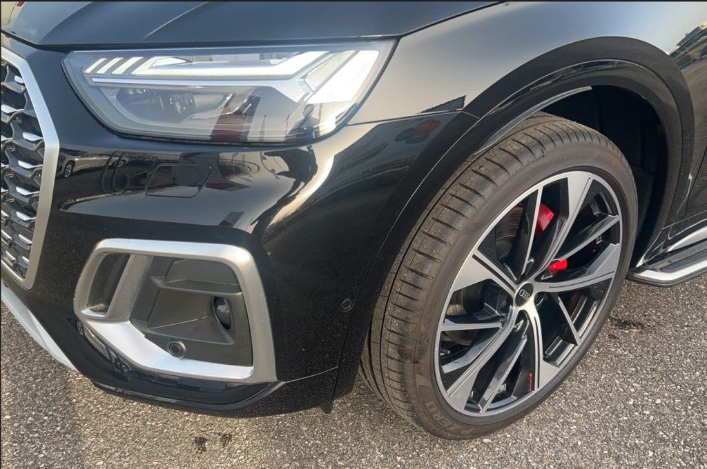 Audi Q5 40 TDI Sportback S line - Samsaru's Car Outlet