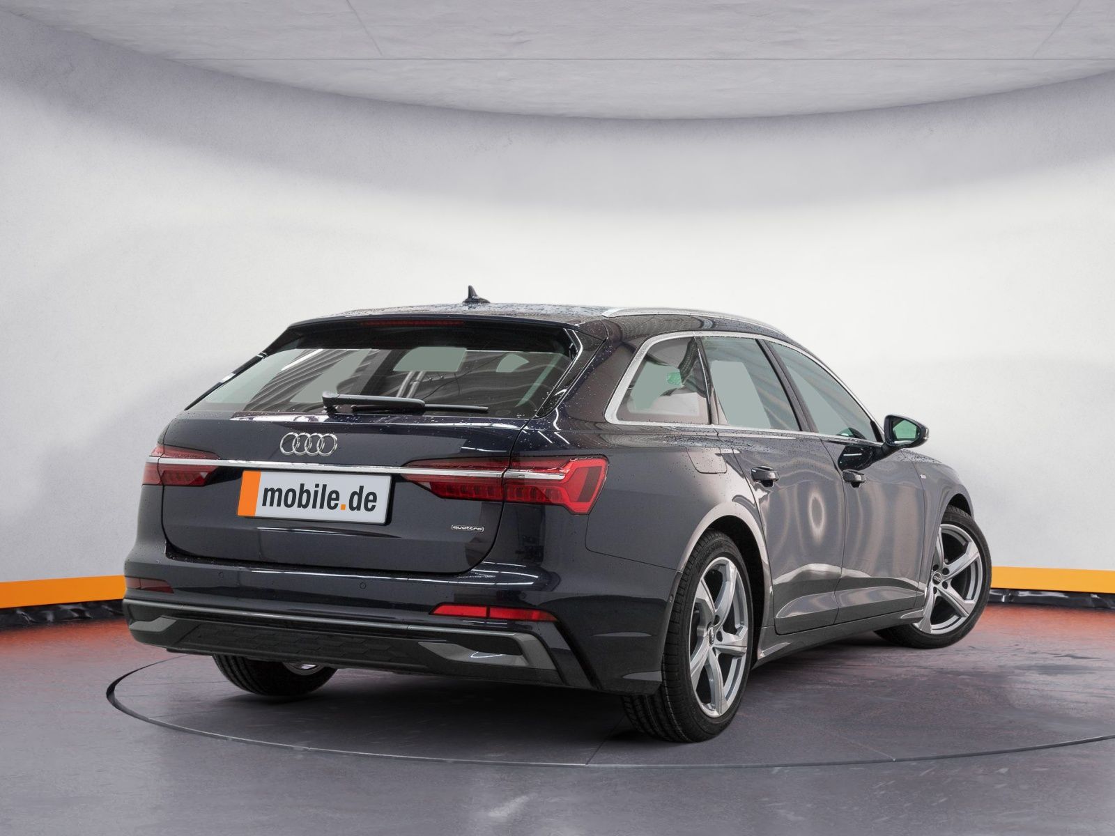 Audi A6 Avant 40 TDI Q S LINE - Samsaru's Car Outlet