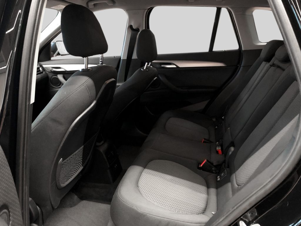 BMW X1 xDrive25e Advantage - Samsaru's Car Outlet