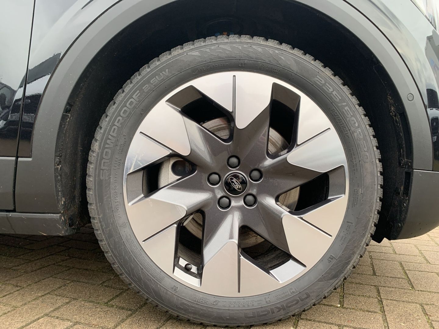 Ford Explorer RWD Extended Range 77 kwh HUD AHK Navi