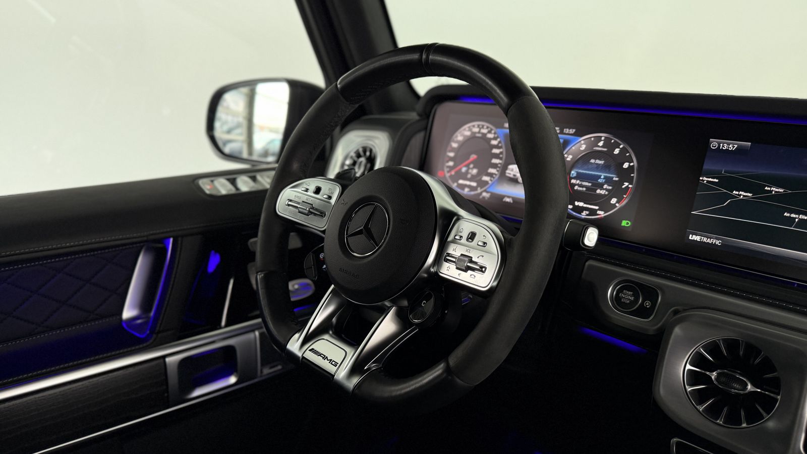 Mercedes-Benz G 63 AMG - Samsaru's Car Outlet