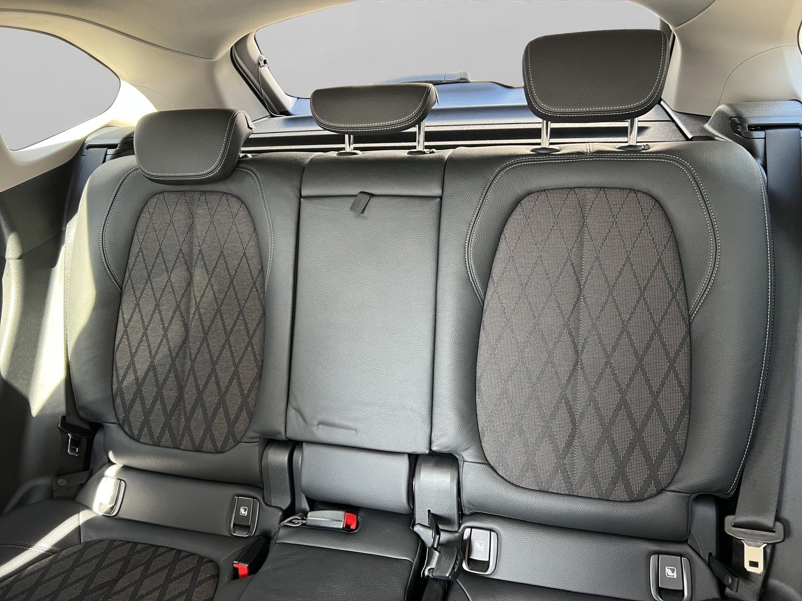 BMW X1 xDrive25e xLine - Samsaru's Car Outlet