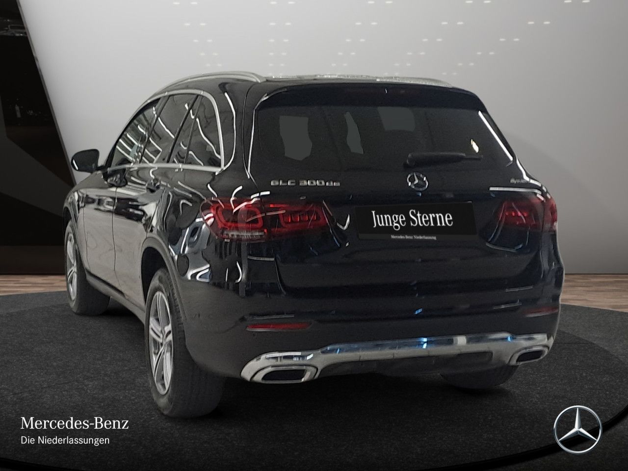 Mercedes-Benz GLC 300 de 4M Exclusive - Samsaru's Car Outlet