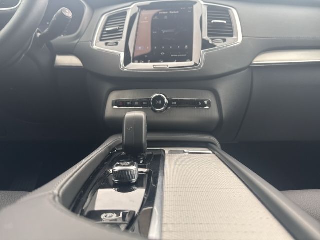 Volvo XC90 Plus Dark T8  20''LM 7-Sitzer ACC Standhz A