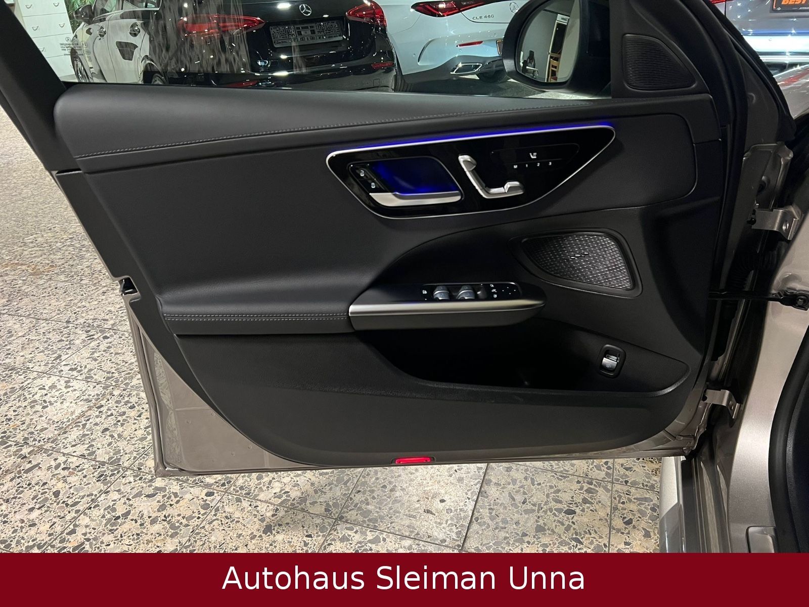 Mercedes-Benz C 300 AMG-Line - Samsaru's Car Outlet