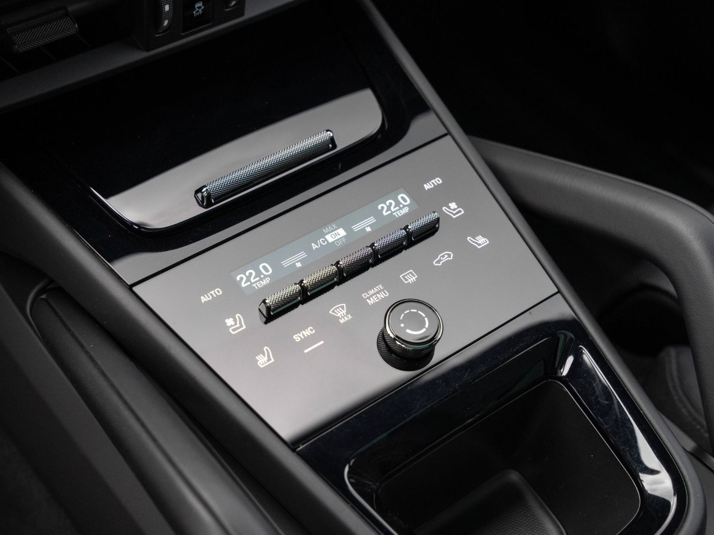 Porsche Cayenne Turbo E-Hybrid PDCC Carbon Design Paket