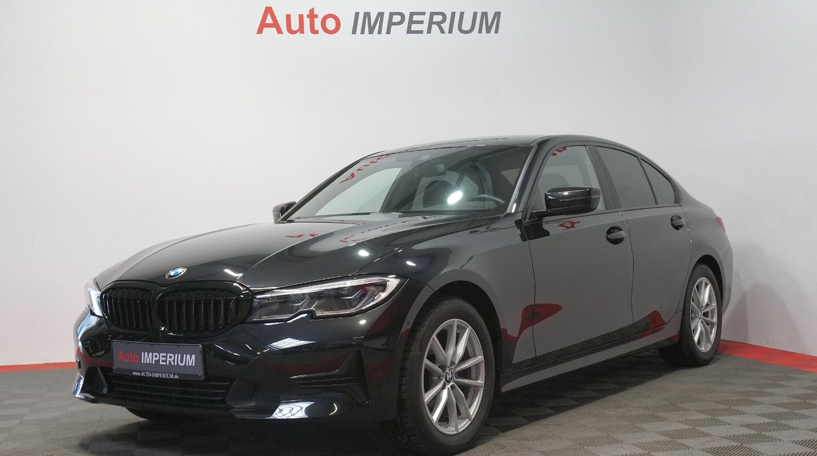 BMW 320 d xDrive - Samsaru's Car Outlet