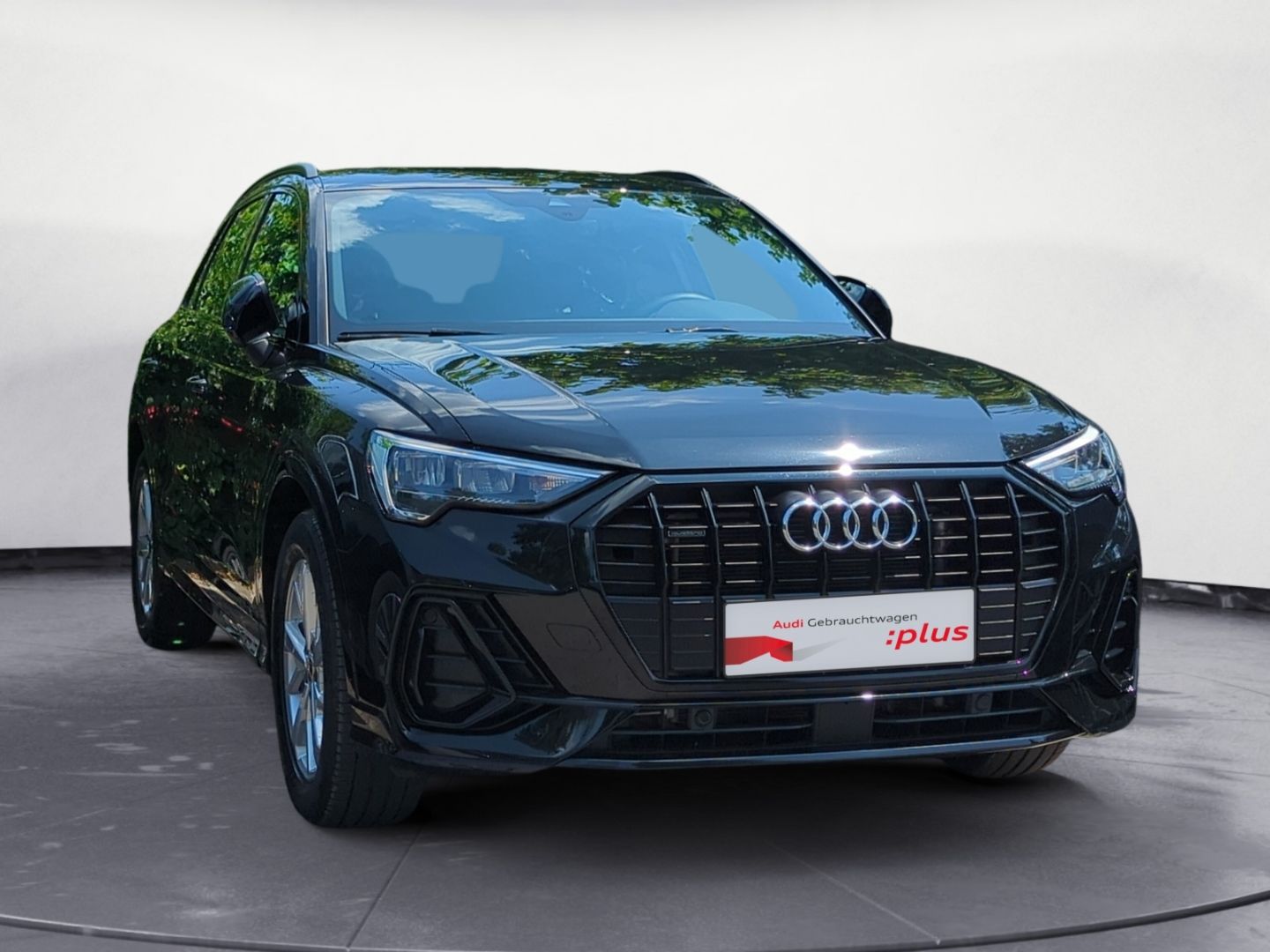 Audi Q3 S line 35 TDI quattro S tronic - Samsaru's Car Outlet