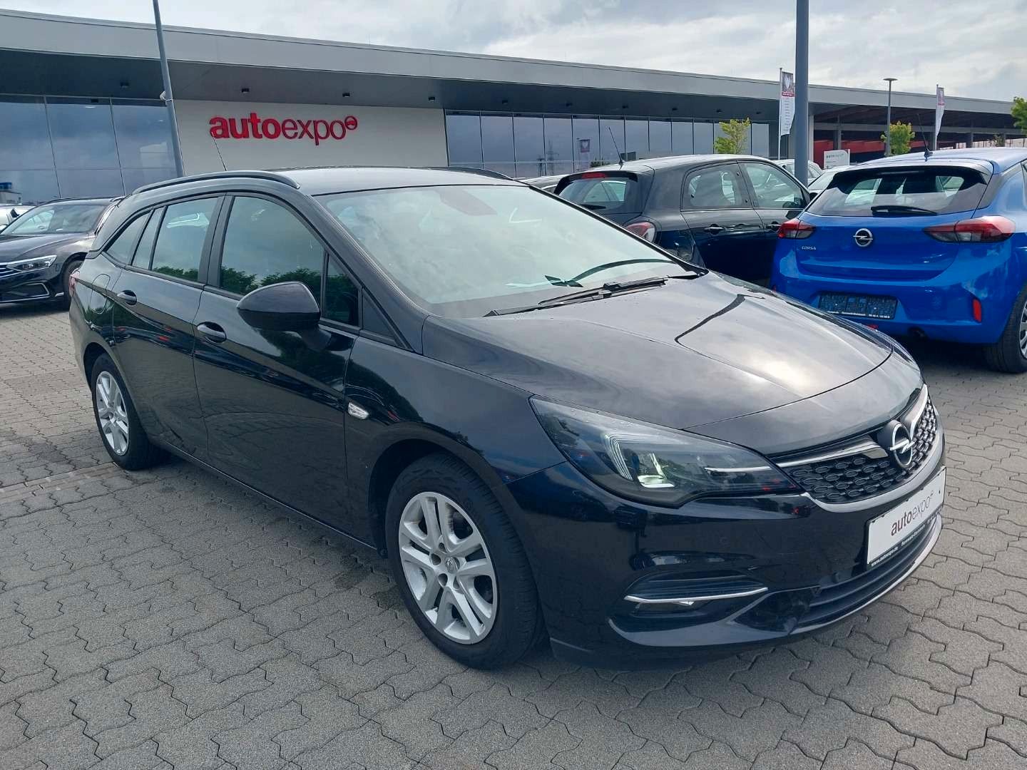 Opel Astra K Sports Tourer 1.5D Edition - Samsaru's Car Outlet