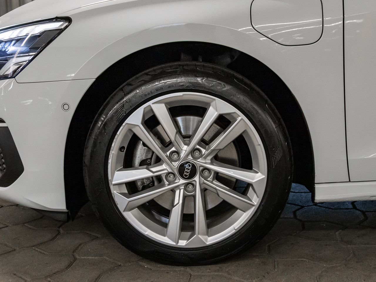 Audi A3 Sportback 40 TFSI e - Samsaru's Car Outlet
