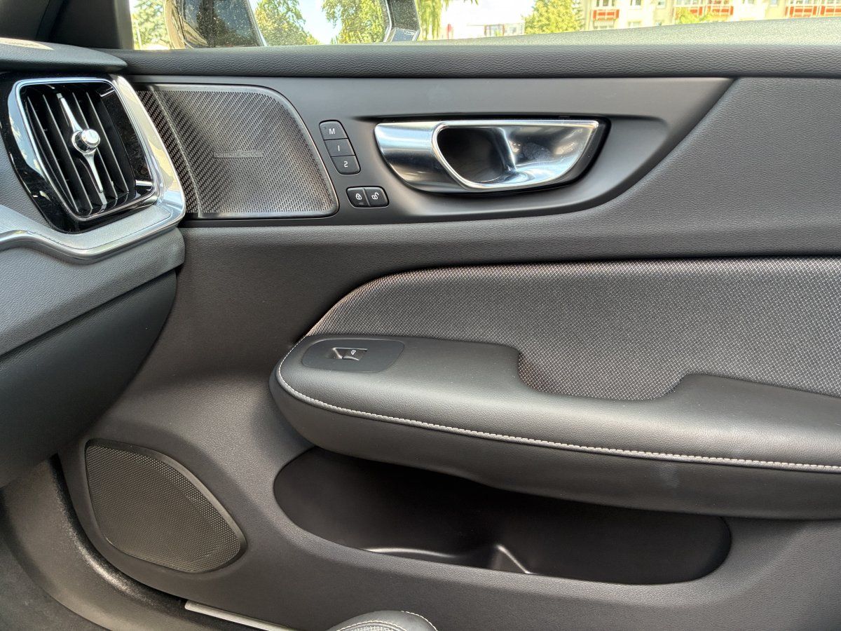 Volvo S60 B4 Plus Dark