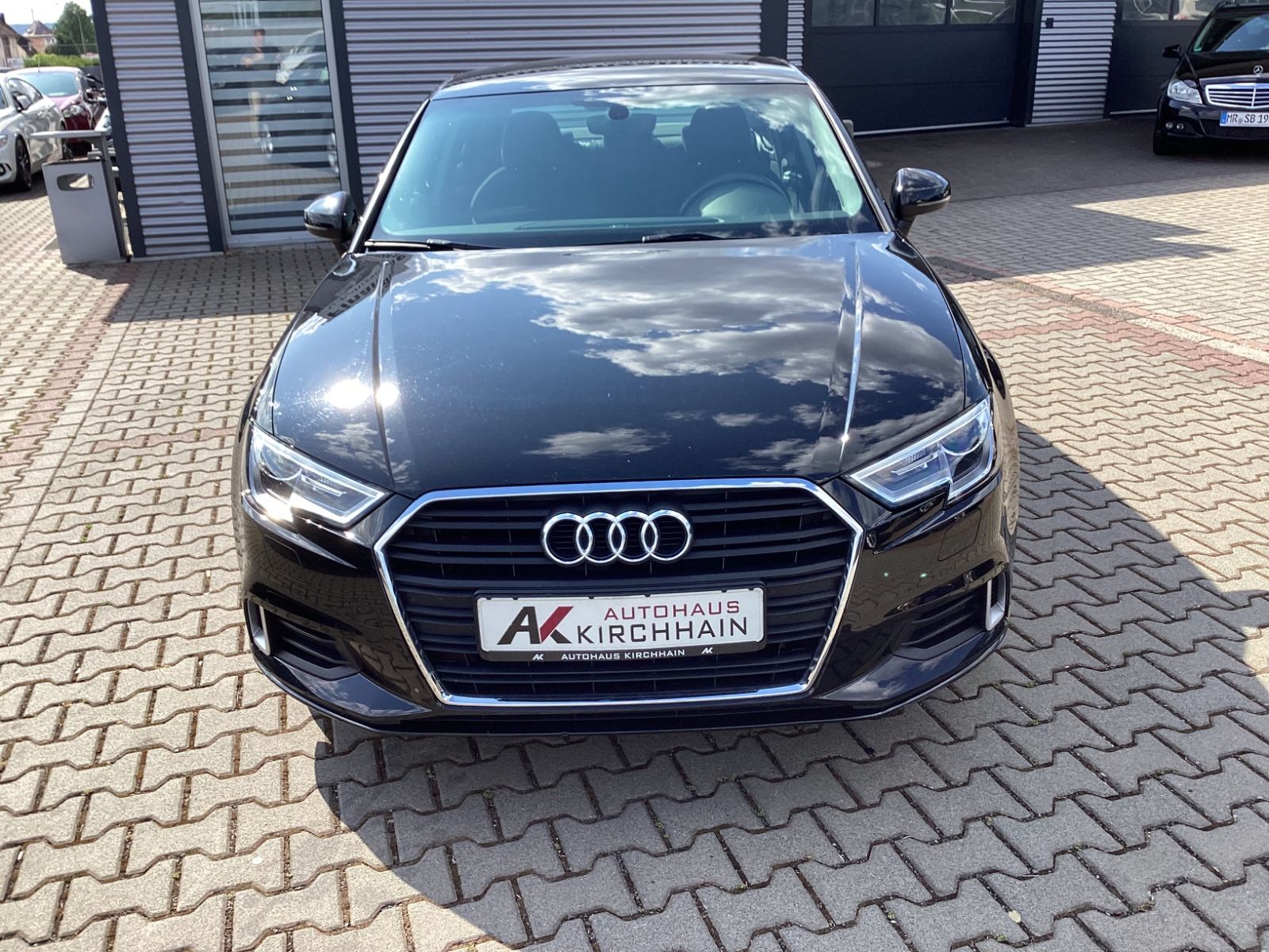 Audi A3 Limousine 35 TFSI sport - Samsaru's Car Outlet