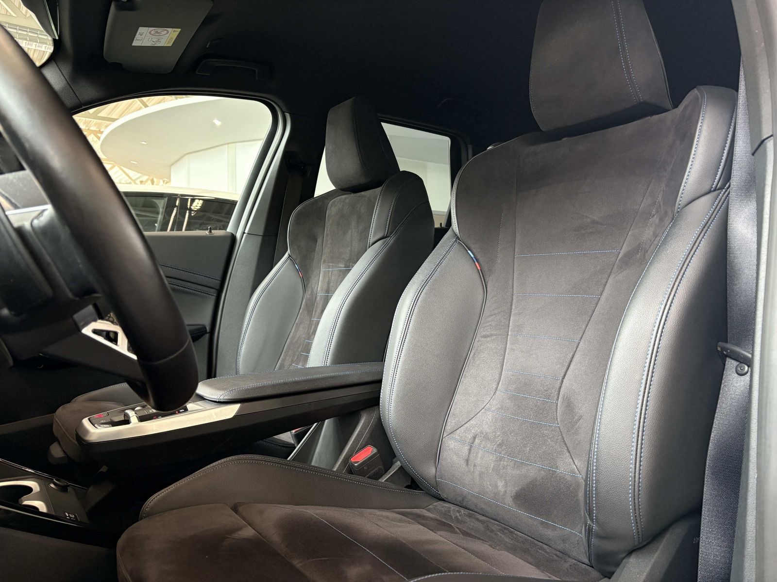 BMW X1 xDrive23i M Sport - Samsaru's Car Outlet