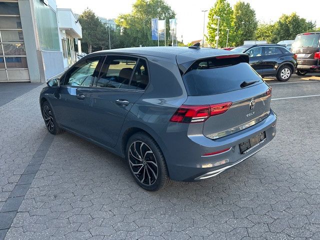 Volkswagen Golf VIII Move - Samsaru's Car Outlet