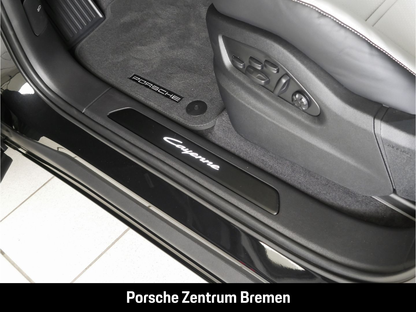 Porsche Cayenne E-Hybrid Coupe Bose Matrix LED Sportag