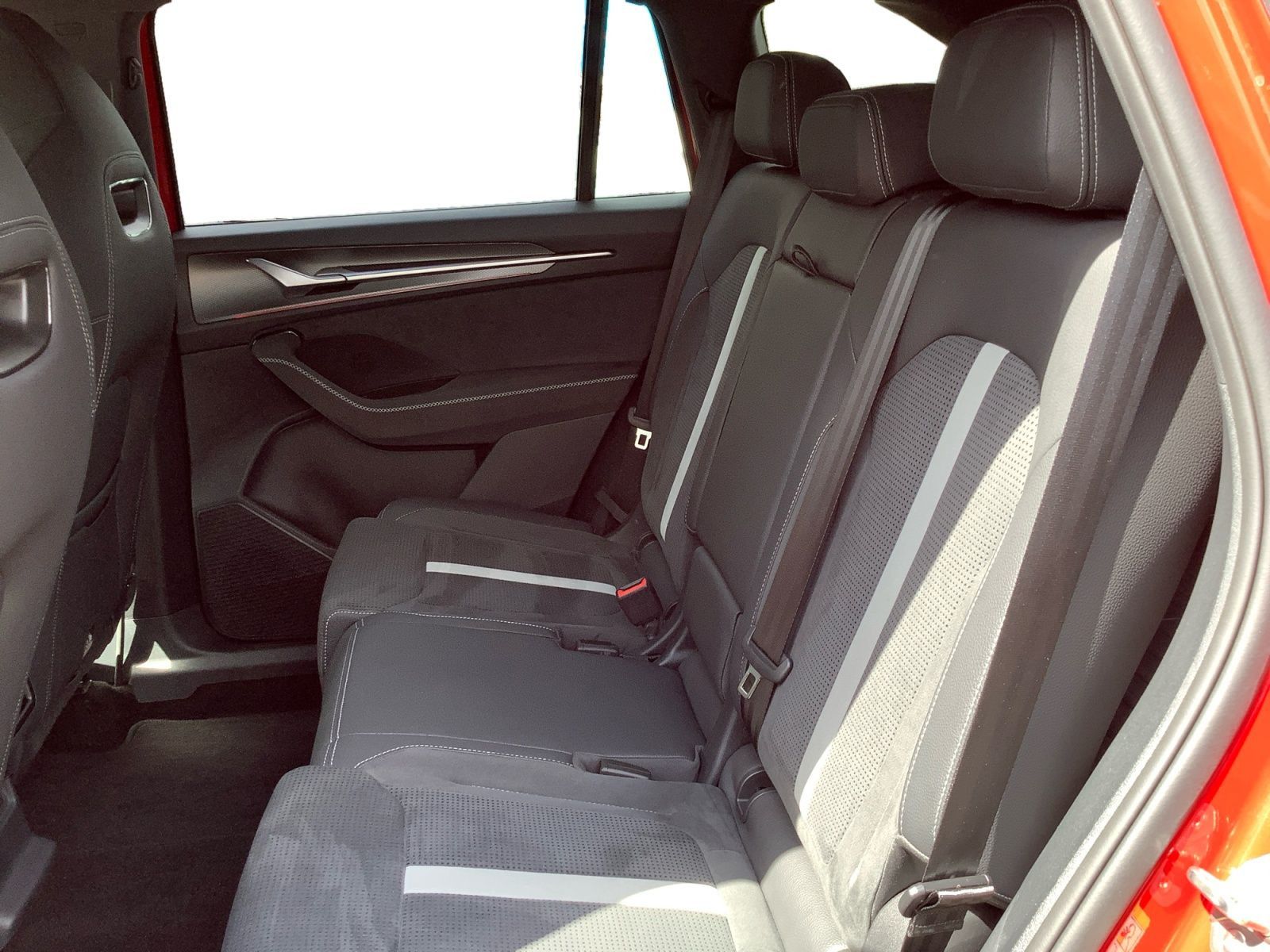 Skoda Kodiaq 2.0 TDI DSG Sportline AHK ACC Matrix Pano