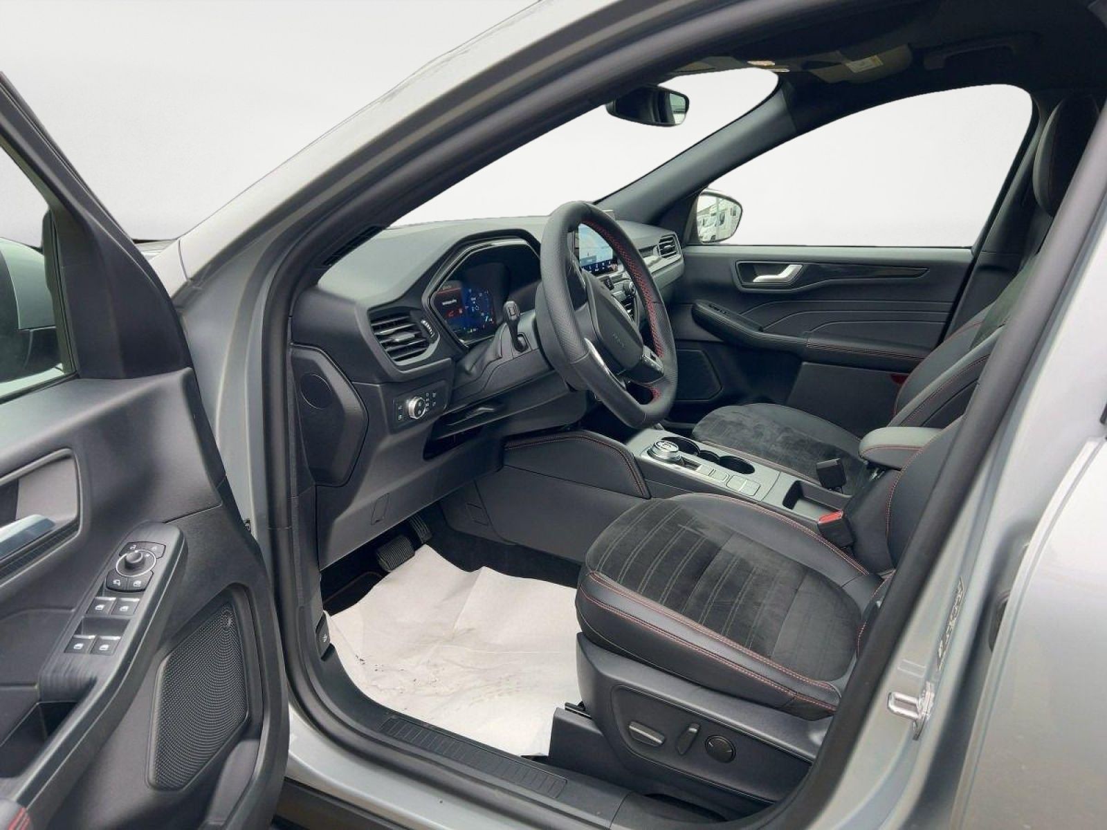 Ford KUGA ST-LINE X PHEV - Samsaru's Car Outlet