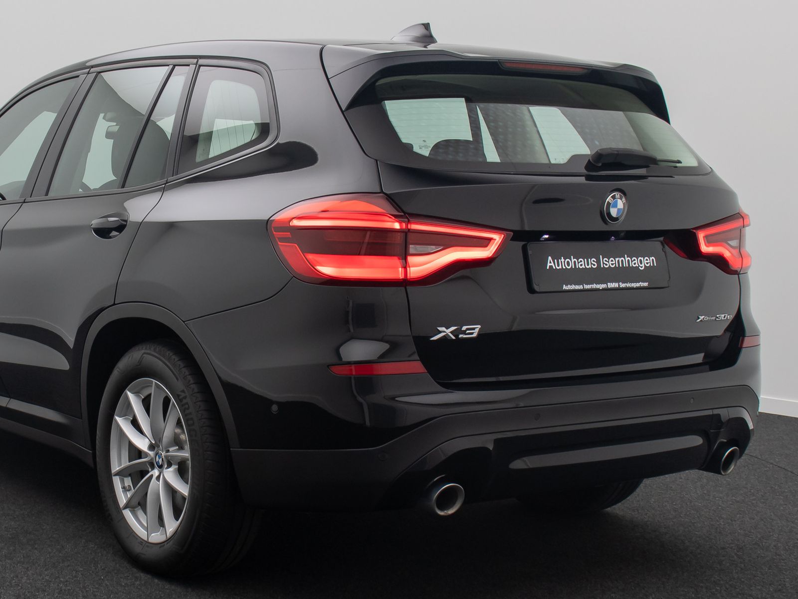 BMW X3 xD30e Kamera HUD DAB Komfort Sport LED 18Zoll