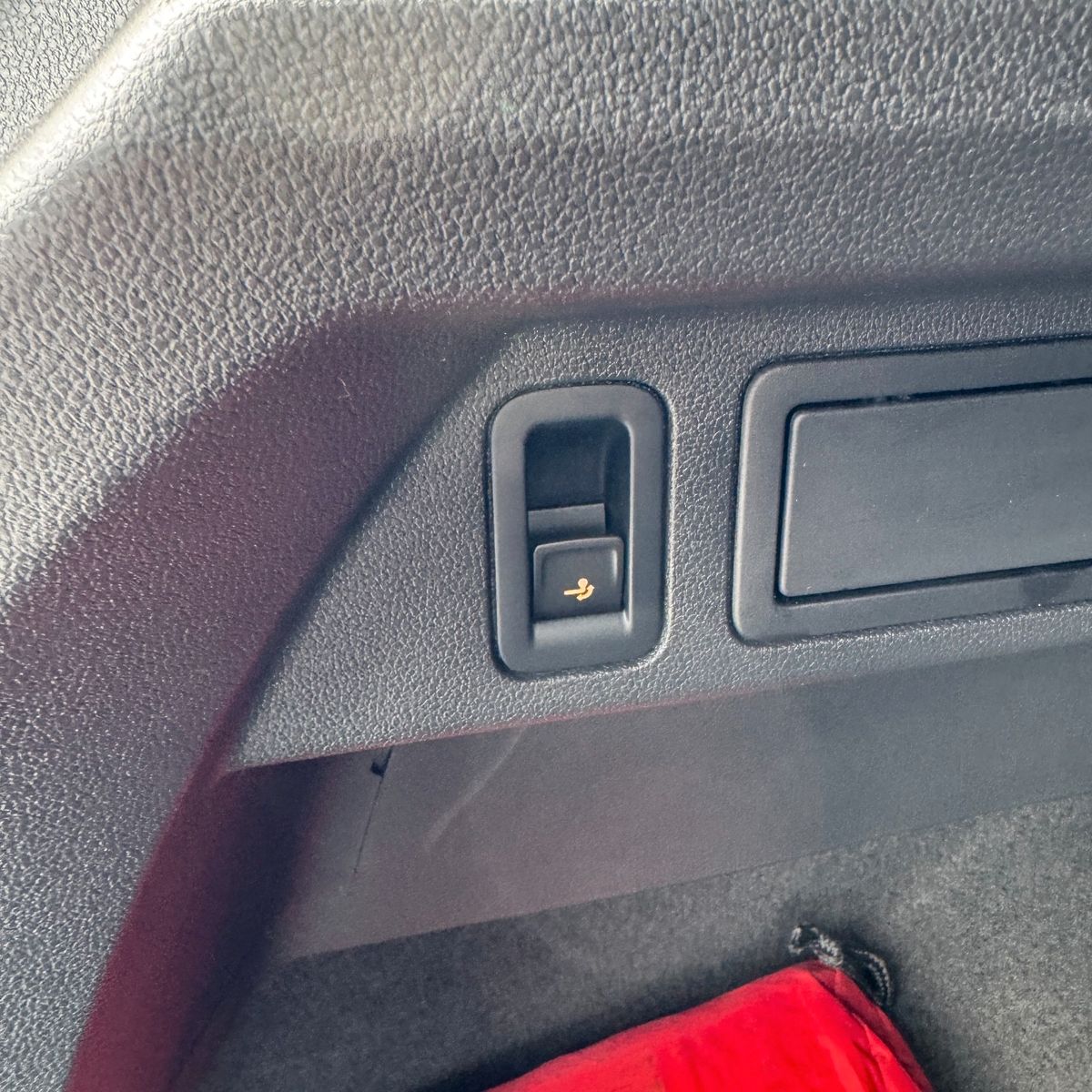 Volkswagen Tiguan 1.5 TSI - Samsaru's Car Outlet