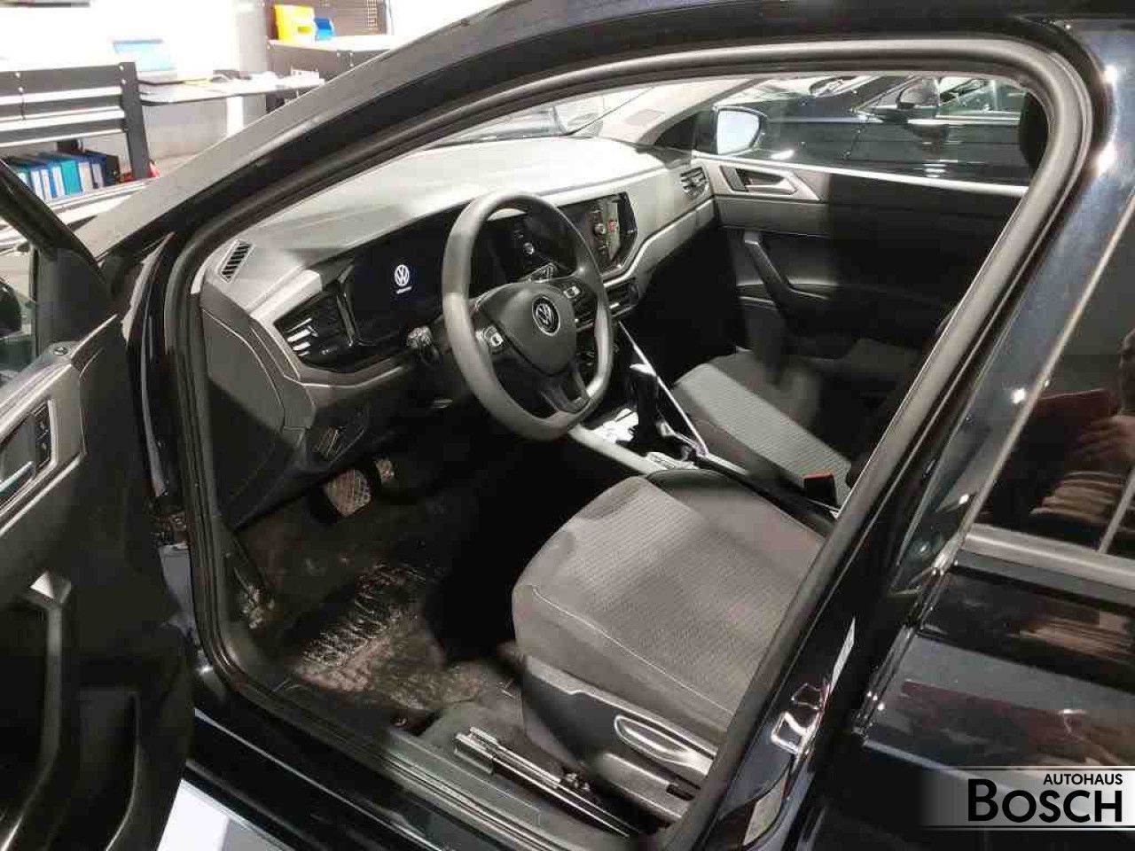 Volkswagen Polo 1.0 TSI Comfortline DSG - Samsaru's Car Outlet