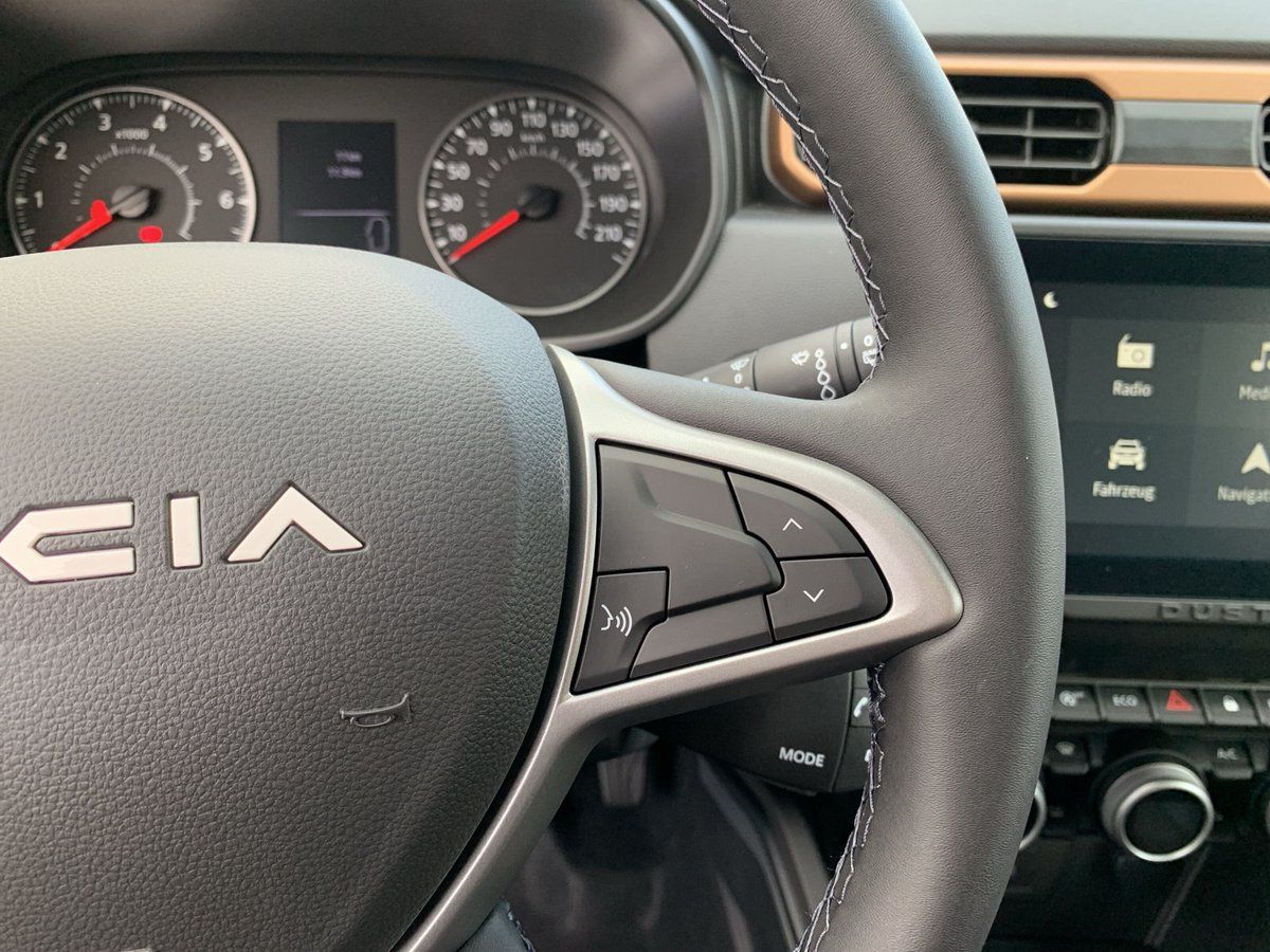 Dacia Duster TCe 150 EDC - Samsaru's Car Outlet